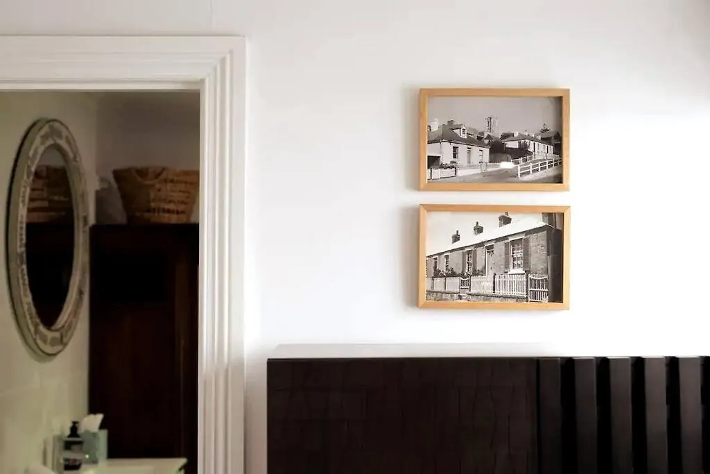 Tamara Cottage Historic Warmth Hobart